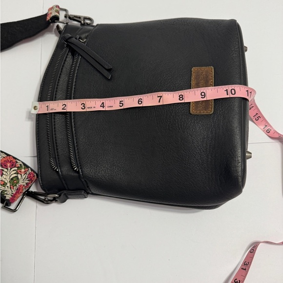 Montana West Black Crossbody Bag w/ Embroidered Strap – Vegan Leather Purse - Picture 9 of 10